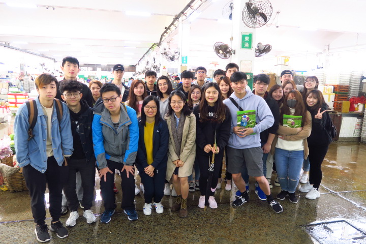 香港浸會大學國際學院學生參觀蔬菜統營處